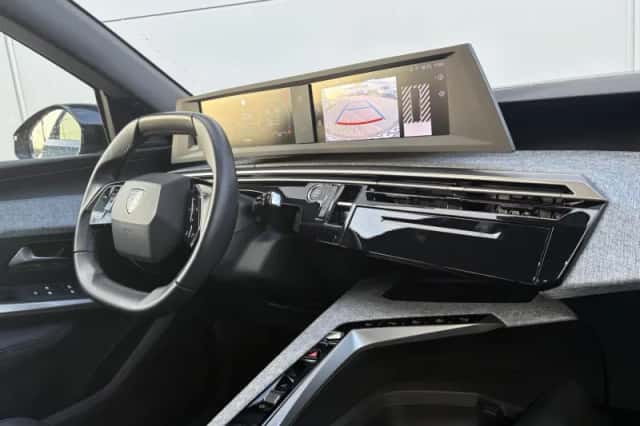 Peugeot 5008 (2025) thumbnail 11