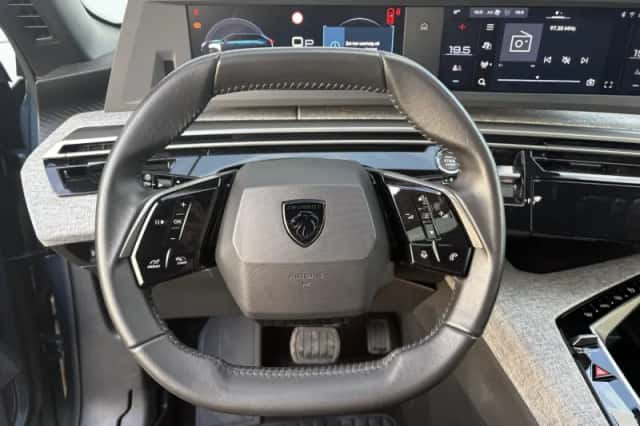 Peugeot 5008 (2025) thumbnail 12