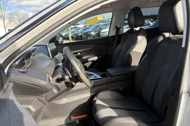 Peugeot 5008 (2025) thumbnail 13