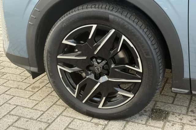 Peugeot 5008 (2025) thumbnail 27