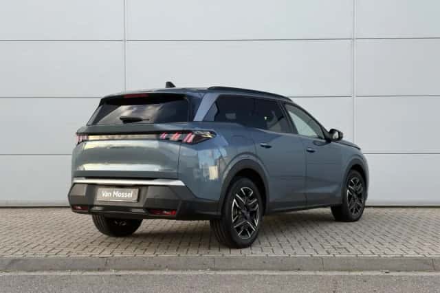 Peugeot 5008 (2025) thumbnail 6