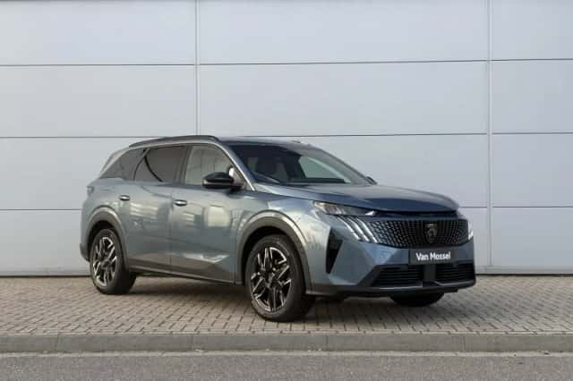 Peugeot 5008 (2025) thumbnail 8