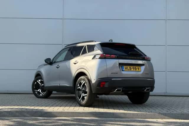 Peugeot 2008 (2025) thumbnail 3