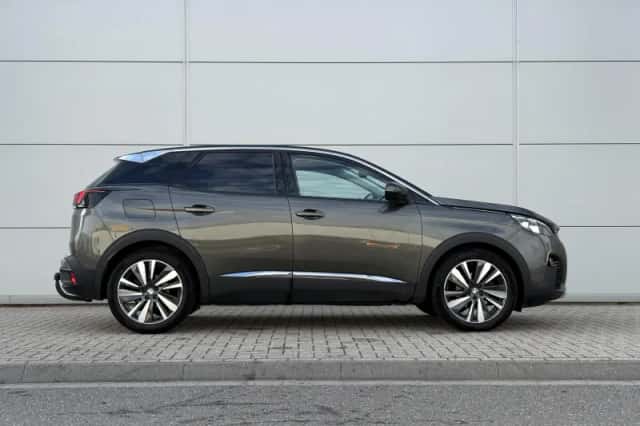 Peugeot 3008 (2020) thumbnail 7