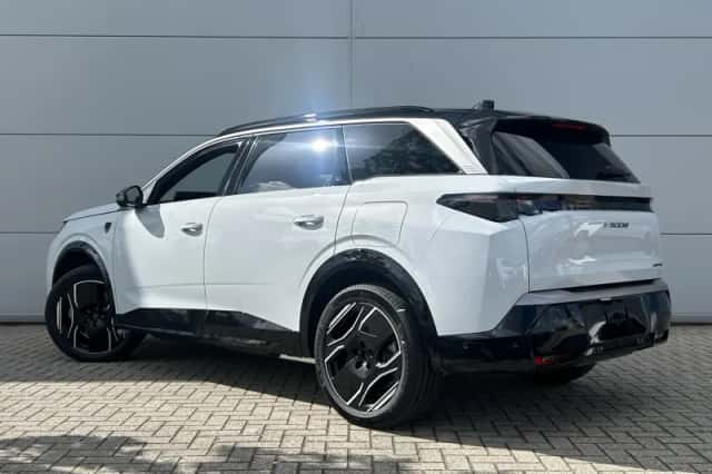Peugeot E-5008 (2026) thumbnail 3