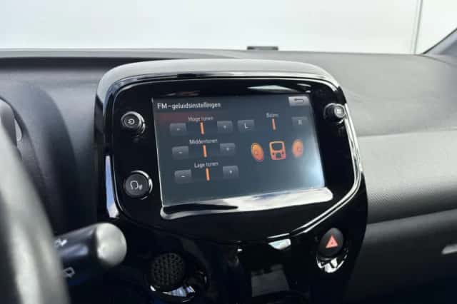 Peugeot 108 (2019) thumbnail 18