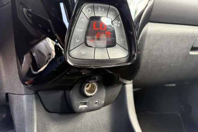 Peugeot 108 (2019) thumbnail 20