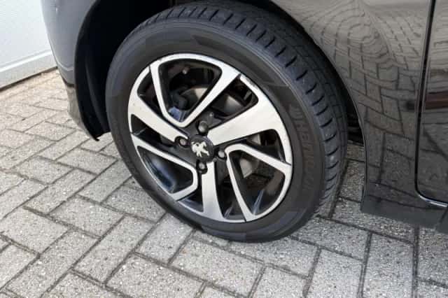 Peugeot 108 (2019) thumbnail 9