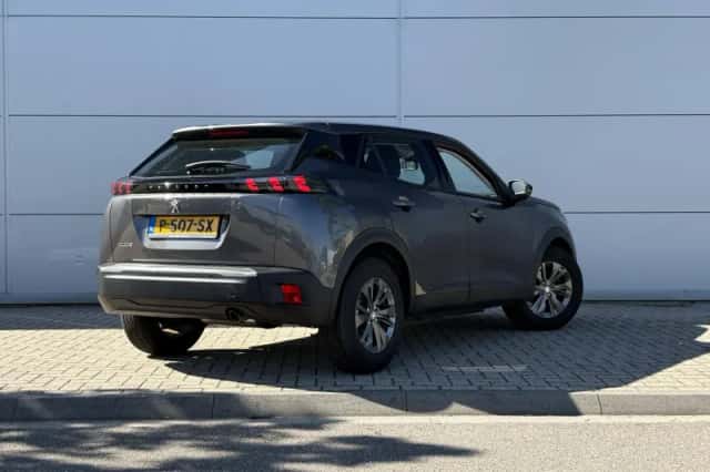 Peugeot 2008 (2022) thumbnail 6