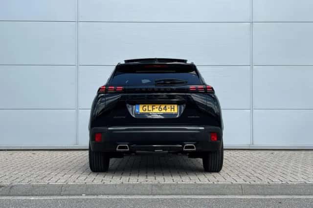 Peugeot 2008 (2024) thumbnail 5