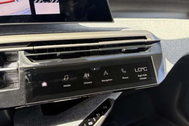 Peugeot 3008 (2025) thumbnail 14