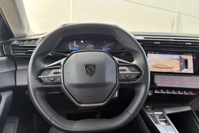Peugeot e-308 (2024) thumbnail 11