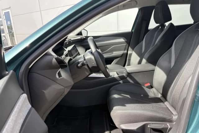 Peugeot e-308 (2024) thumbnail 13