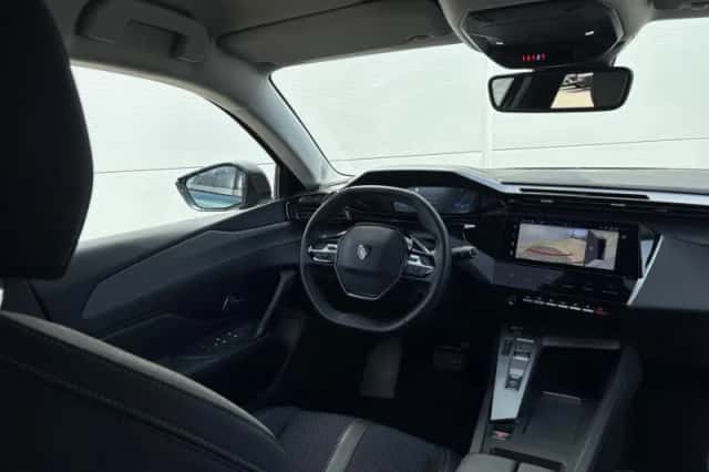 Peugeot e-308 (2024) thumbnail 10