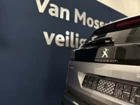 Peugeot 3008 (2024) thumbnail 14