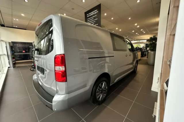 Peugeot Expert (2024) thumbnail 2