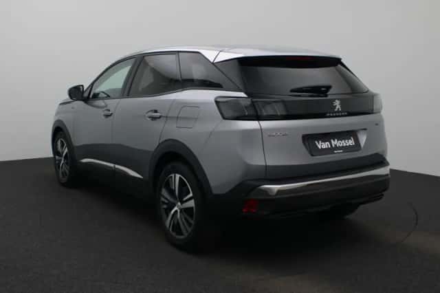 Peugeot 3008 (2023) thumbnail 3