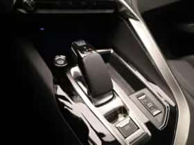 Peugeot 3008 (2023) thumbnail 22