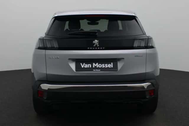 Peugeot 3008 (2023) thumbnail 6