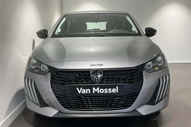 Peugeot 208 (2025) thumbnail 2