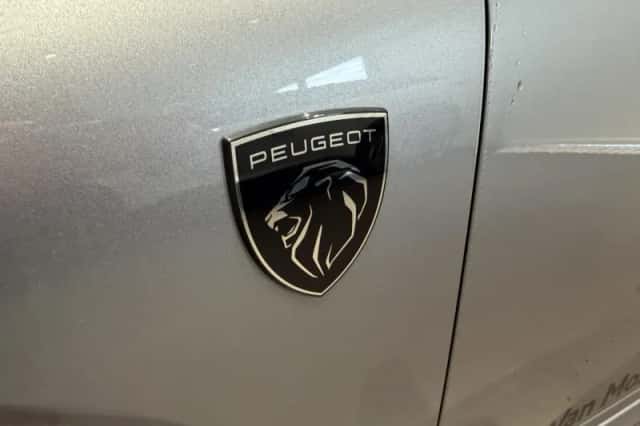 Peugeot 308 (2025) thumbnail 6