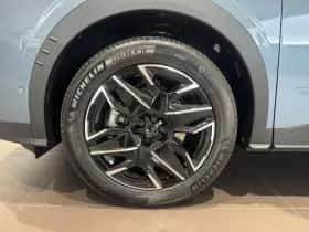 Peugeot 5008 (2025) thumbnail 7