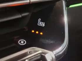Peugeot e-2008 (2023) thumbnail 10