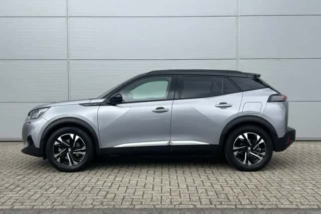 Peugeot e-2008 (2022) thumbnail 2
