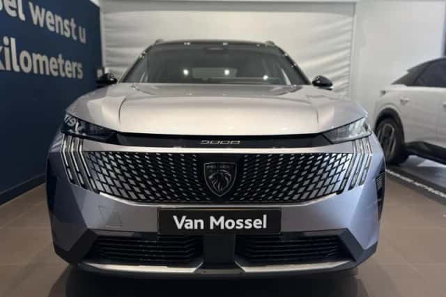 Peugeot 5008 (2025) thumbnail 3