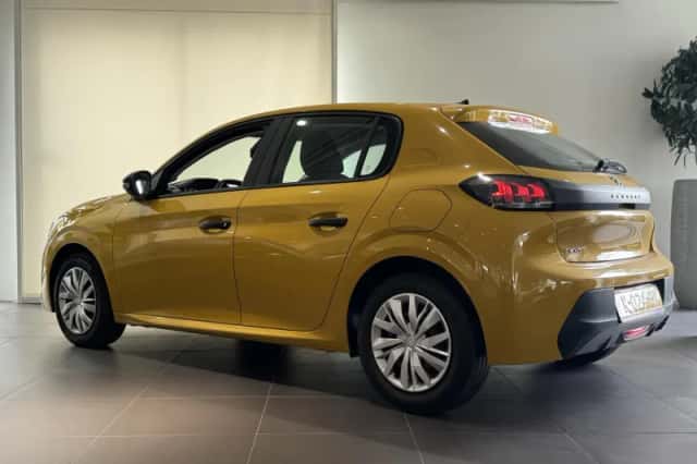 Peugeot 208 (2021) thumbnail 4