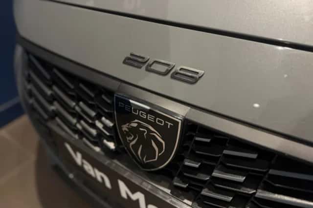 Peugeot 208 (2025) thumbnail 4