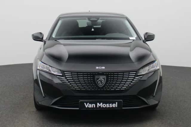 Peugeot 308 (2023) thumbnail 3