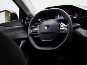 Peugeot 308 (2023) thumbnail 37