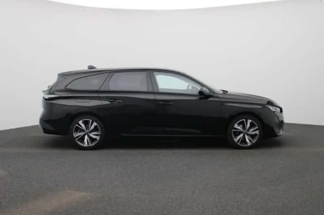 Peugeot 308 (2023) thumbnail 6