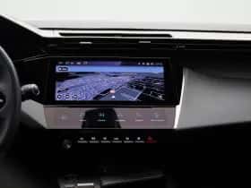 Peugeot 308 (2023) thumbnail 9