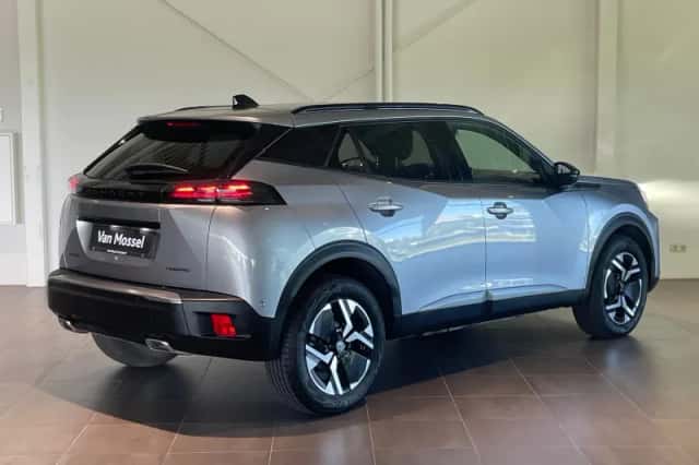 Peugeot 2008 (2025) thumbnail 2