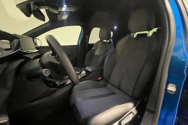 Peugeot 208 (2024) thumbnail 5