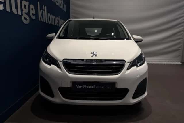 Peugeot 108 (2021) thumbnail 2