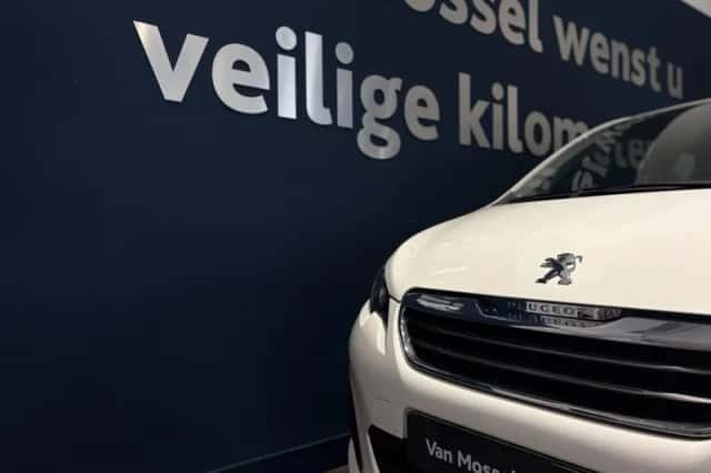 Peugeot 108 (2021) thumbnail 3