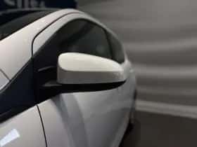 Peugeot 108 (2021) thumbnail 5
