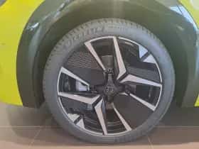 Peugeot 208 (2024) thumbnail 5