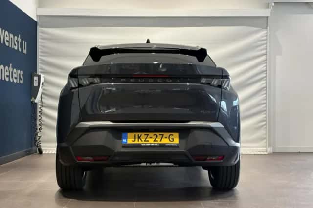 Peugeot 3008 (2025) thumbnail 6