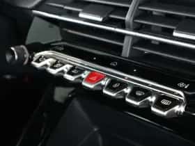 Peugeot 2008 (2024) thumbnail 35