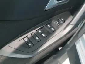 Peugeot e-308 (2024) thumbnail 6