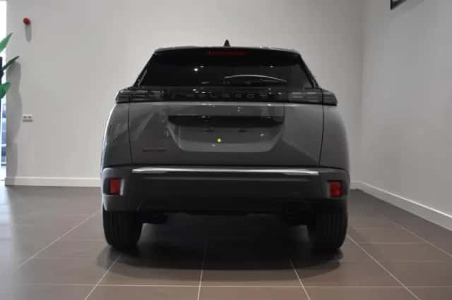 Peugeot 2008 (2024) thumbnail 4
