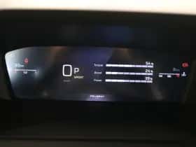 Peugeot 2008 (2024) thumbnail 13
