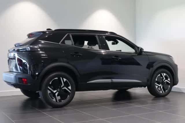 Peugeot 2008 (2024) thumbnail 6