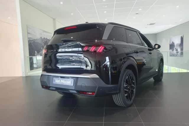 Peugeot 5008 (2024) thumbnail 4
