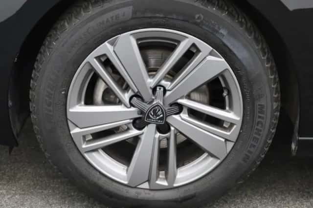Peugeot 308 (2023) thumbnail 13