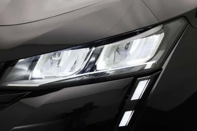 Peugeot 308 (2023) thumbnail 14